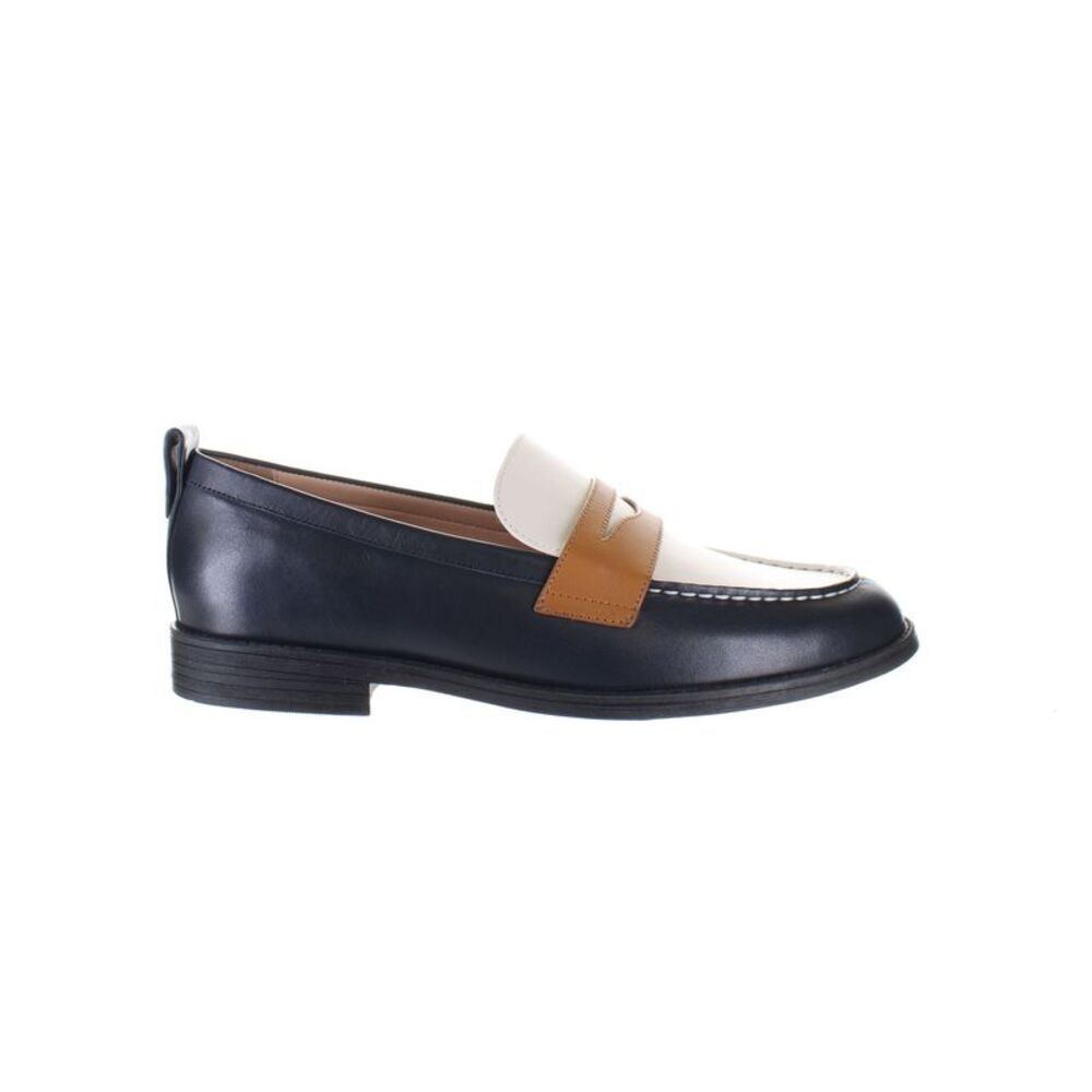 Cole Haan Blue Flats with Classic Design